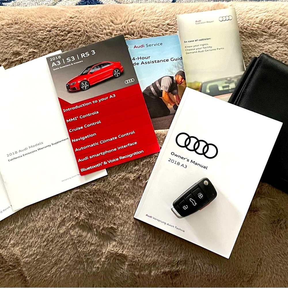 2018 Audi A3 Owners Manual, Case, Key